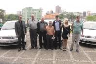 A Prefeitura fez na terça (12/6) a entrega oficial do carros do IPTU Premiado. Da esq.: secretário de Administração Márcio Cysne, Herberto Nass, vice-prefeito Ingo Butzke, Valdemir Caviglia, secretário interino da Fazenda Sergio Colombo, Soeli Bernardete Schmitz e Mateus Boeng - Fotografo: Mauro Artur Schlieck - Data: 12/06/2012
