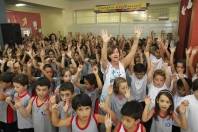 Imagens da cerimônia de entrega das reformas na Escola Municipal Pedro Ivo Campos, bairro Costa e Silva, nesta quinta-feira (15/3). - Fotografo: Kátia Nascimento - Data: 15/03/2012