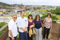 O prefeito Carlto Merss recebeu na sábado (12/11) a visita do ministro da Ciência, Tecnologia e Inovação, Aloisio Mercadante. O prefeito acomanhado da primeira-dama, Marinete Merss, mostrou ao ministro o Parque da Cidade - Fotografo: Mauro Artur Schlieck - Data: 12/11/2011