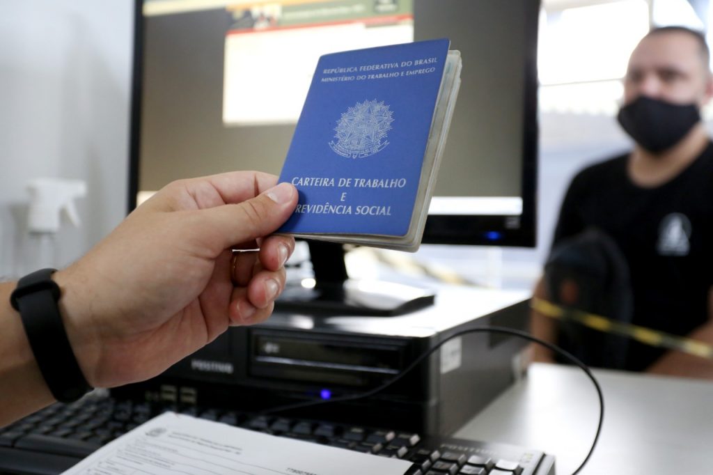 Cepat Joinville tem 368 vagas de emprego disponíveis