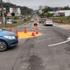 Carro em nova rotatória implantada