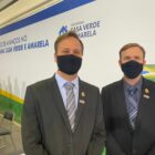 Prefeito Adriano Silva e secretário de Habitação, Rodrigo Andrioli participam de evento em Brasília