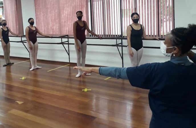 Aulas na Casa da Cultura de Joinville voltam a ser 100% presenciais