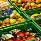 frutas e verduras em exposição para venda