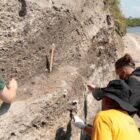 pesquisadores encontram sepultamento durante escavações