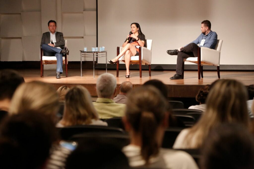 Prefeitura de Joinville conclui ExpoServir após quatro dias de formação para lideranças