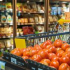 Tomates em um supermercado