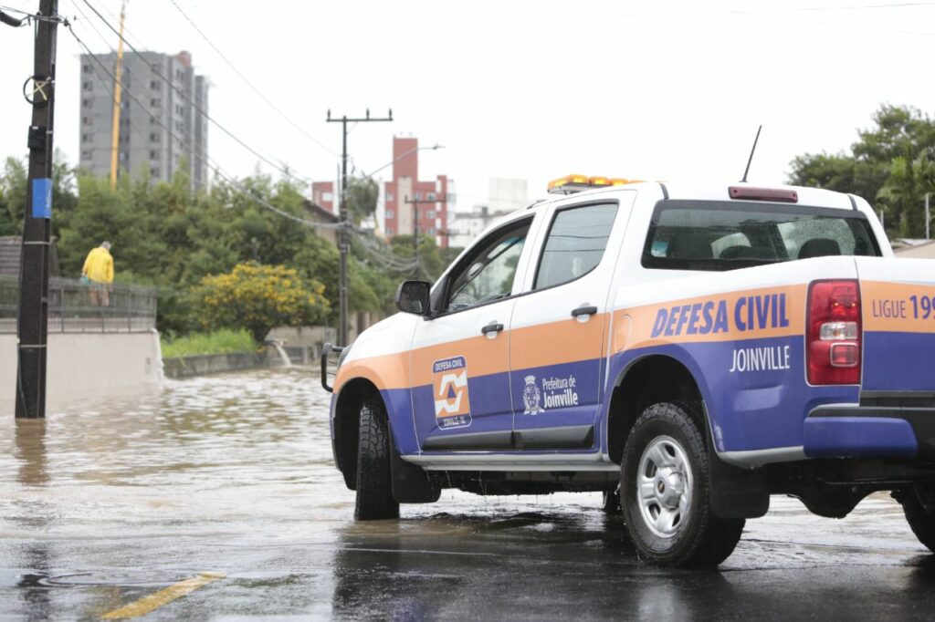 Maré pode ter pico de 2,5 metros na tarde desta segunda-feira em Joinville
