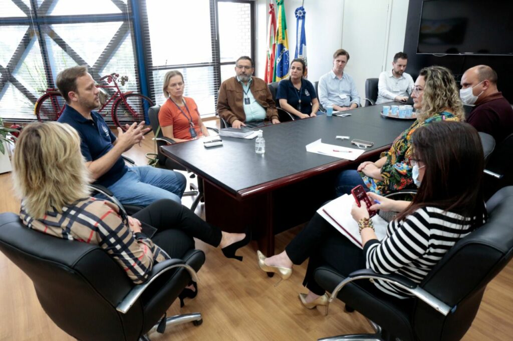 Prefeitura de Joinville elabora Projeto de Lei para conceder reposição inflacionária aos servidores