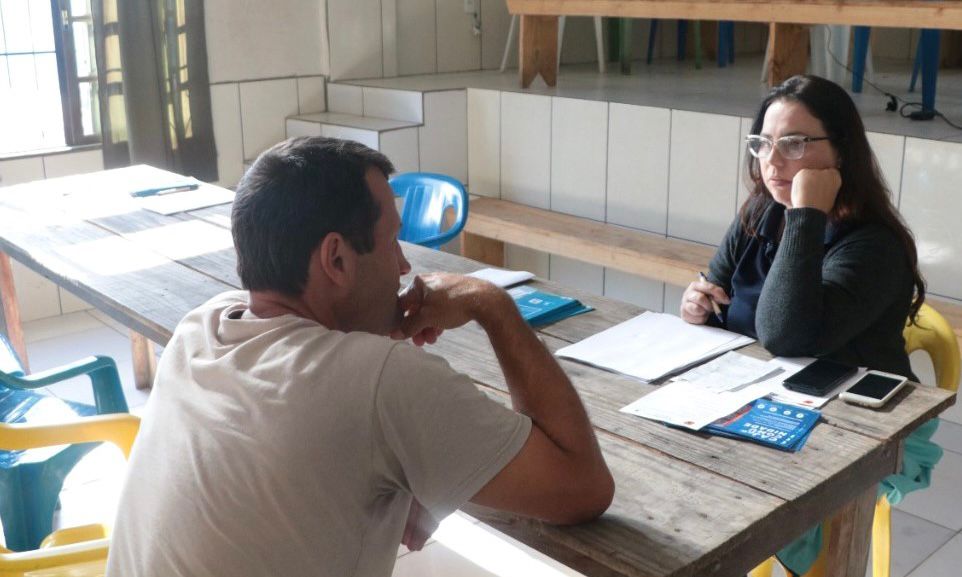 Companhia Águas de Joinville orienta moradores do Boa Vista sobre ligações de esgoto