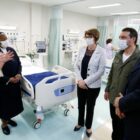Vice prefeita, governador e outras autoridades em leito de hospital
