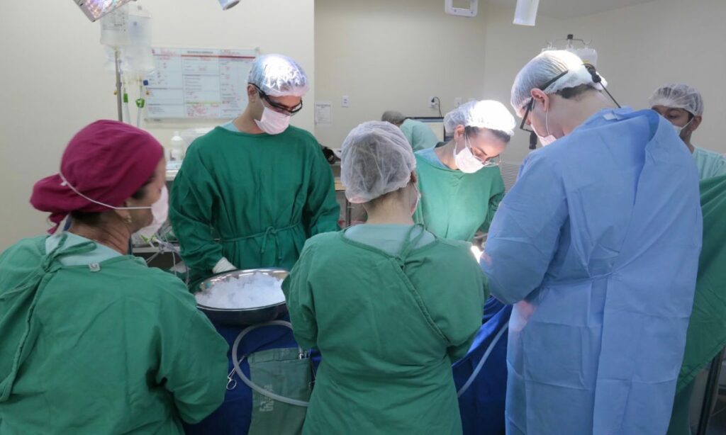 Hospital São José realiza cirurgias de câncer de pele neste sábado