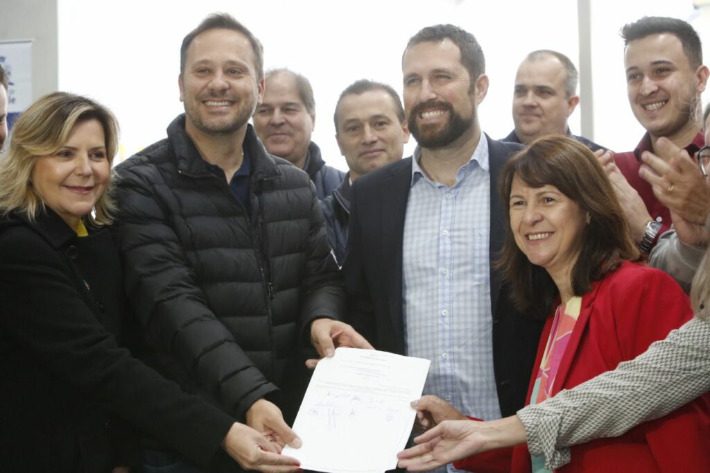 Joinville sanciona lei que cria o Programa de Valorização por Resultados na Aprendizagem na Rede Municipal de Ensino