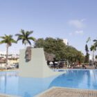 Espelho d'água da Praça Dario Salles