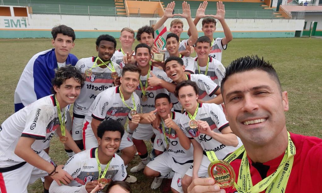 Joinville é a campeã geral da etapa regional dos Joguinhos Abertos de Santa Catarina