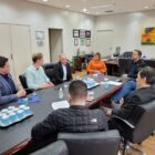 Prefeito Adriano Silva e representantes da Associação Catarinense de Supermercados (ACATS)