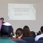 palestra durante o seminário