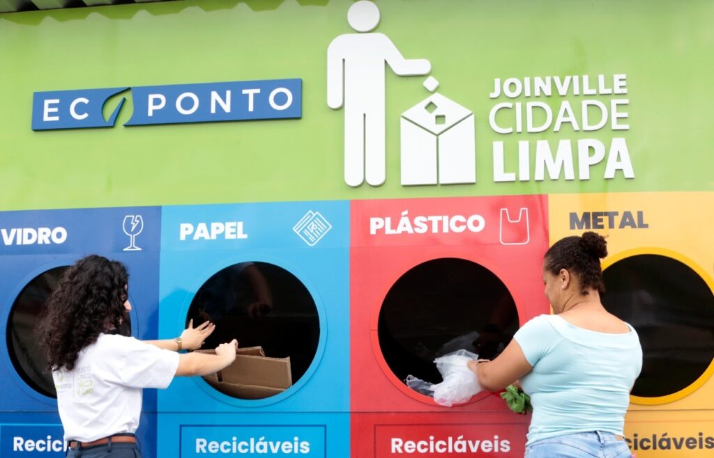 Prefeitura de Joinville entrega ecoponto no Adhemar Garcia e assina parceria com IMA