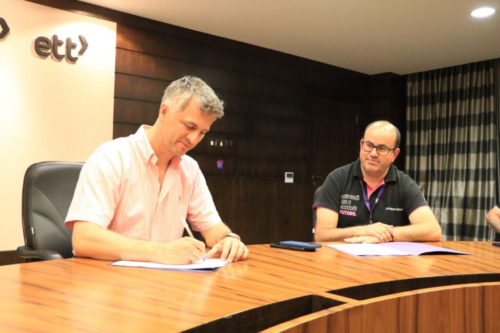 Águas de Joinville firma parceria com UniSociesc para oficinas socioambientais