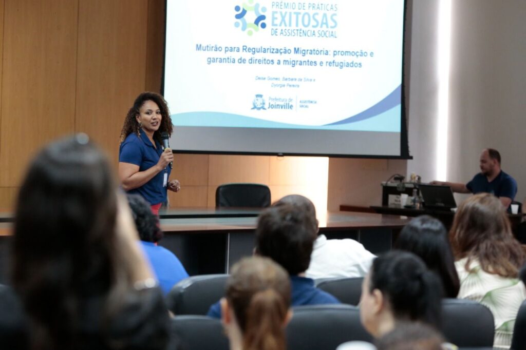 Prefeitura entrega Prêmio de Práticas Exitosas para servidores da Assistência Social