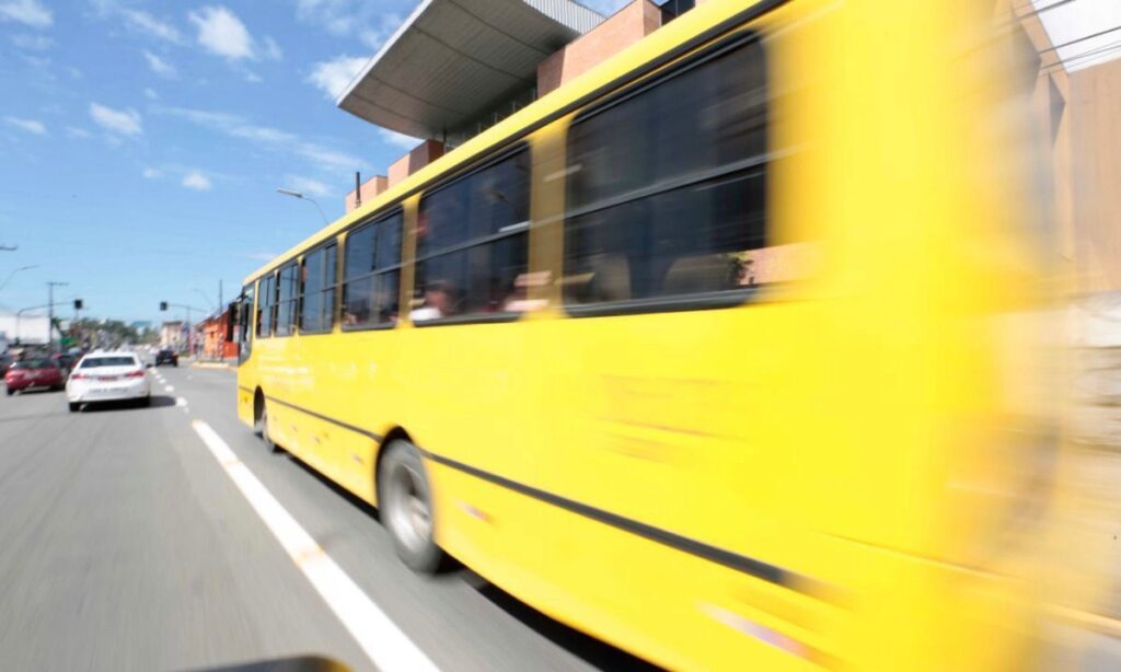 Entre 26 de dezembro e 9 de janeiro, transporte coletivo de Joinville terá alteração em horários