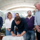 Prefeito assina a Lei
