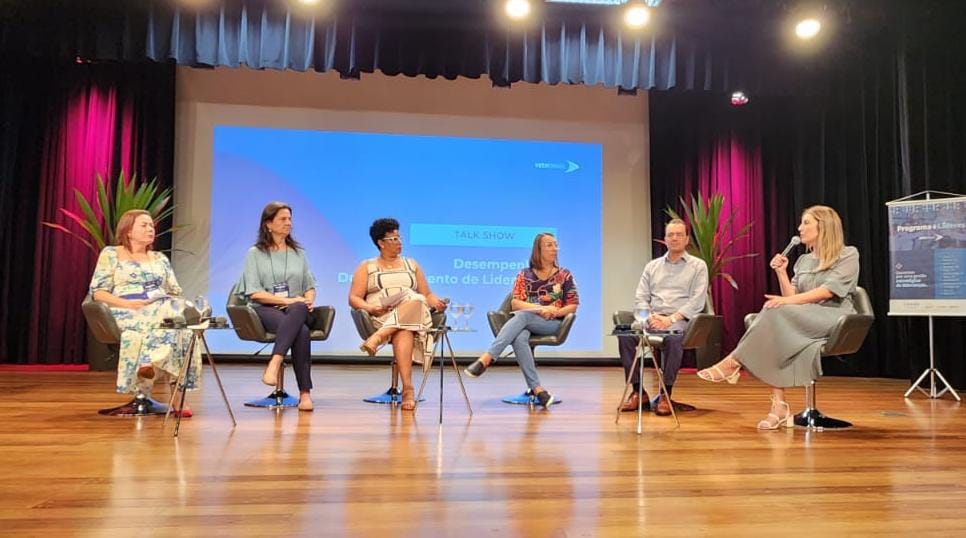 Servidores da Prefeitura de Joinville participam de imersão para discutir liderança no serviço público