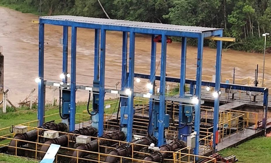 Enxurrada e desmoronamento na serra Dona Francisca afetam estações de tratamento de água