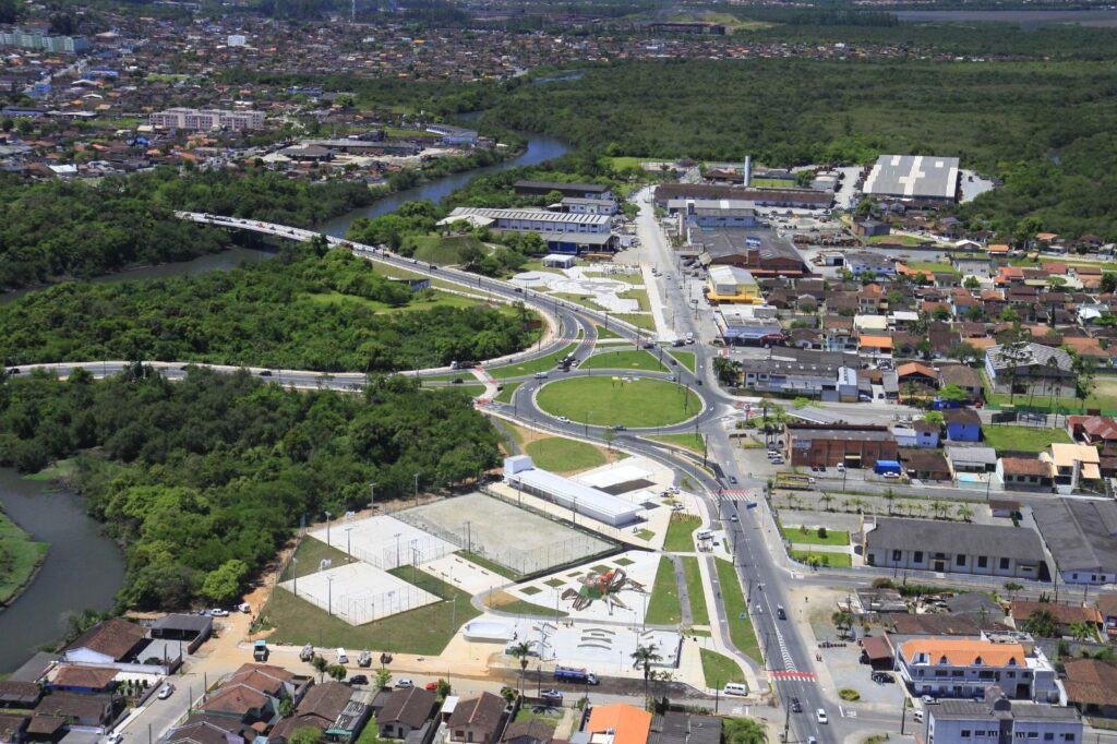 Prefeitura inicia obra em rótula do bairro Guanabara