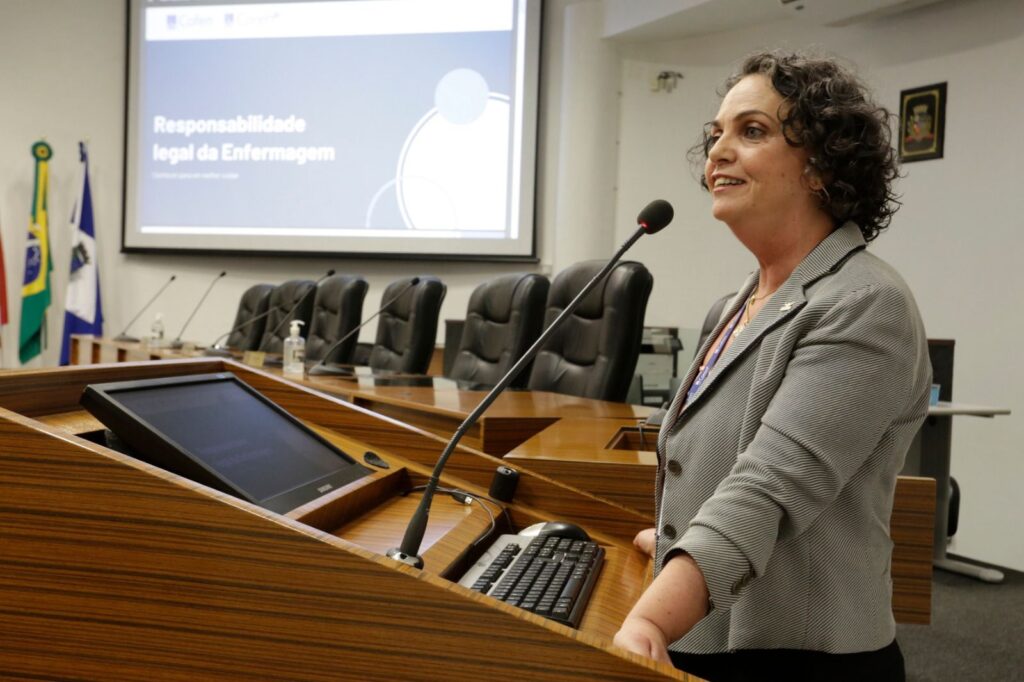 Valorização do trabalho em enfermagem é o tema da semana dedicada aos profissionais neste ano