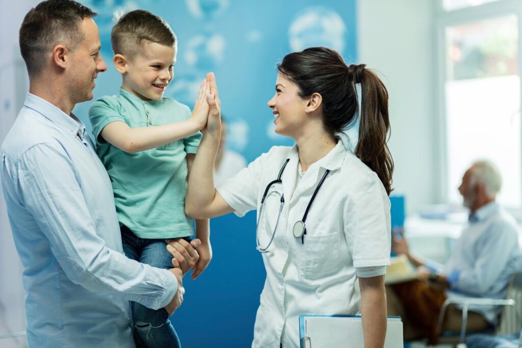 Saúde de Joinville tem aprovação de 21 profissionais do Programa Mais Médicos para o Brasil