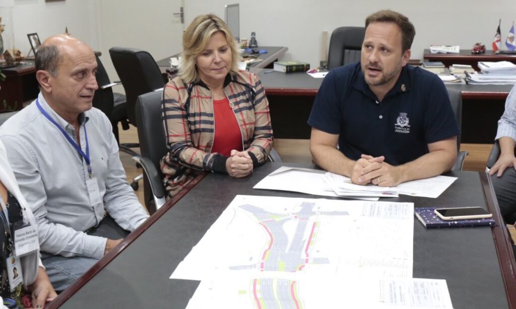Prefeitura publica Edital da duplicação do segundo trecho da rua Ottokar Doerffel