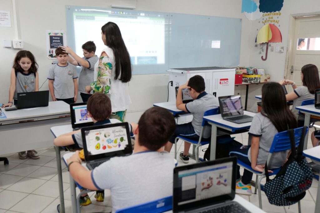 Escola Municipal vence prêmio nacional com projeto sobre alimentação saudável