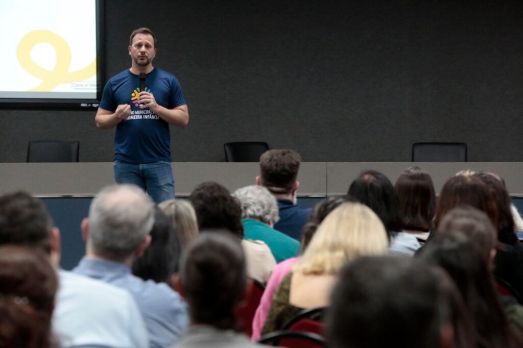 Conferência Municipal discute políticas públicas para a primeira infância