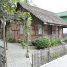 Fachada de uma casa em enxaimel