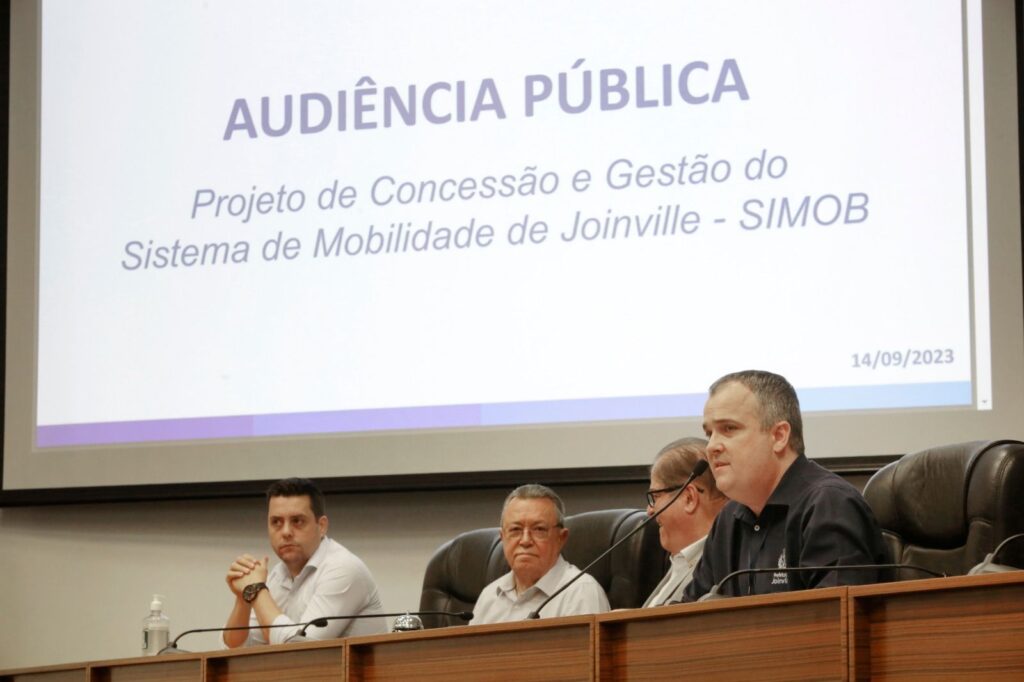 Prefeitura de Joinville ouve população em Audiência Pública sobre o transporte coletivo