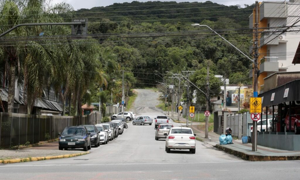 Trecho da rua Pasteur terá mão única a partir do fim de semana