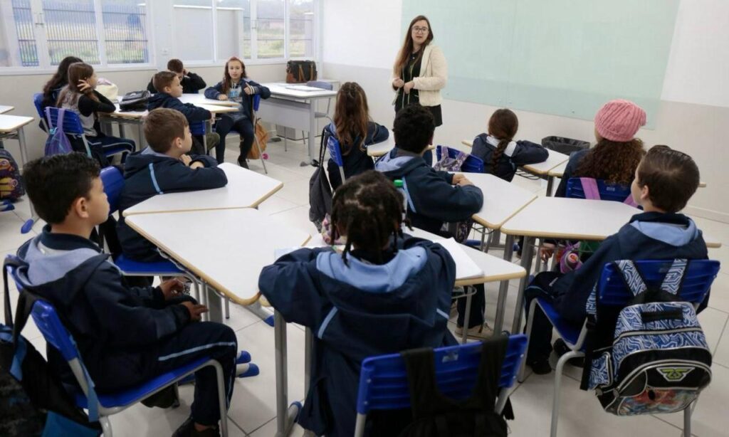 Prefeitura de Joinville inicia rematrículas de alunos da Educação Infantil e do Ensino Fundamental