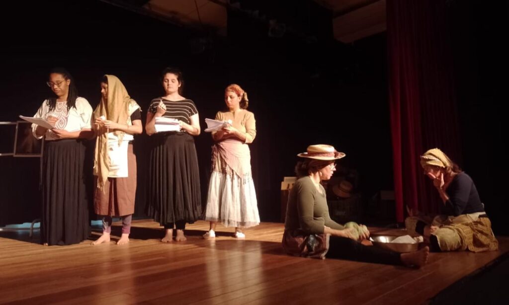 Público pode prestigiar 36 apresentações gratuitas durante Mostra de Teatro da Casa da Cultura