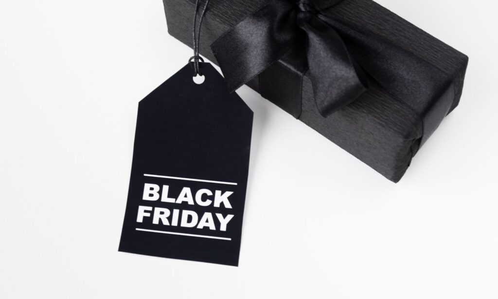 Procon de Joinville orienta sobre como evitar golpes durante a Black Friday