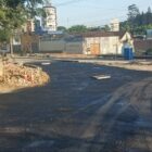 Imagem de rua com asfalto novo