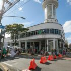 Evento em frente ao prédio do O Farol