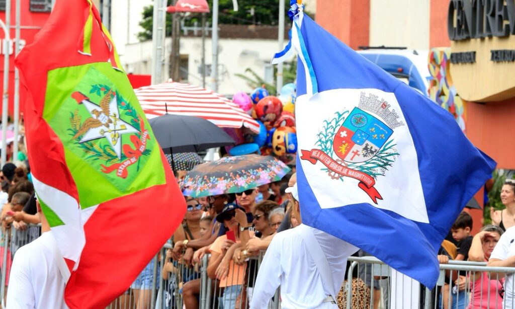 Desfile comemorativo aos 175 anos de Joinville deve reunir mais de 5 mil participantes no dia 9 de março