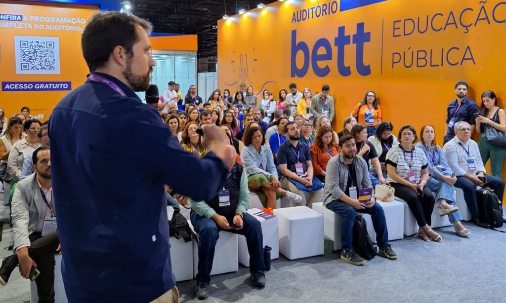 Secretário apresenta Educação de Joinville no maior evento de inovação e tecnologia para a educação da América Latina