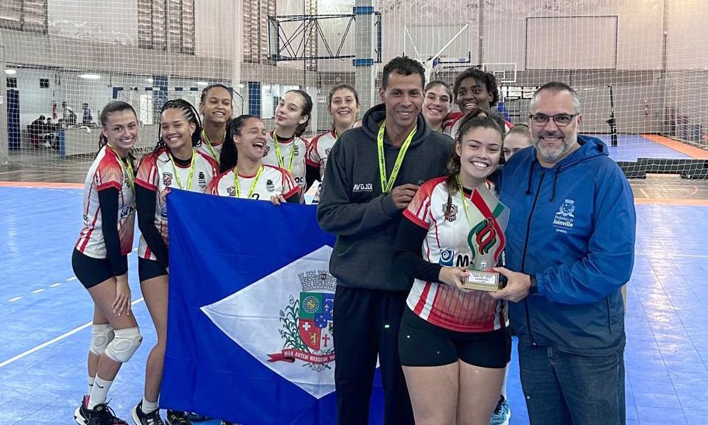 Atletas joinvilenses competem na etapa regional dos Joguinhos Abertos