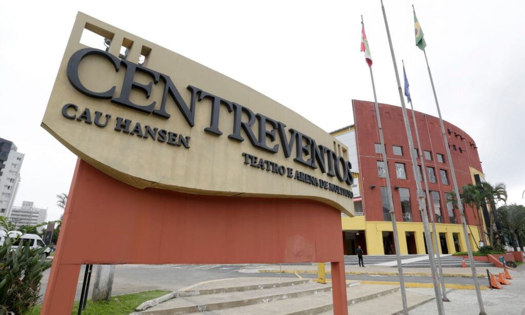 Prefeitura e Instituto Festival de Dança assinam Contrato de Gestão do Centreventos