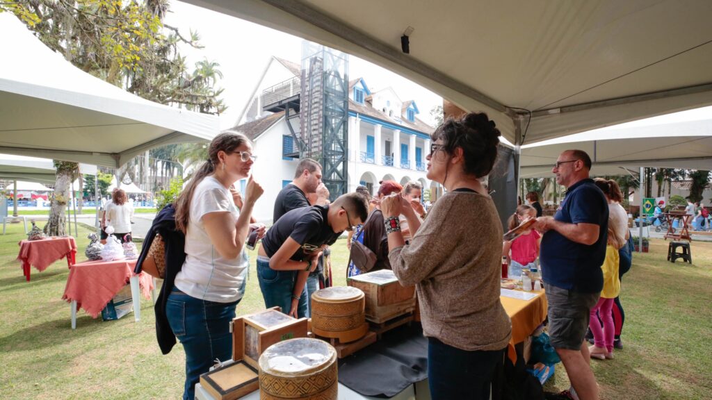 6º Festival do MNIC reúne cerca de 5 mil pessoas no Centro de Joinville