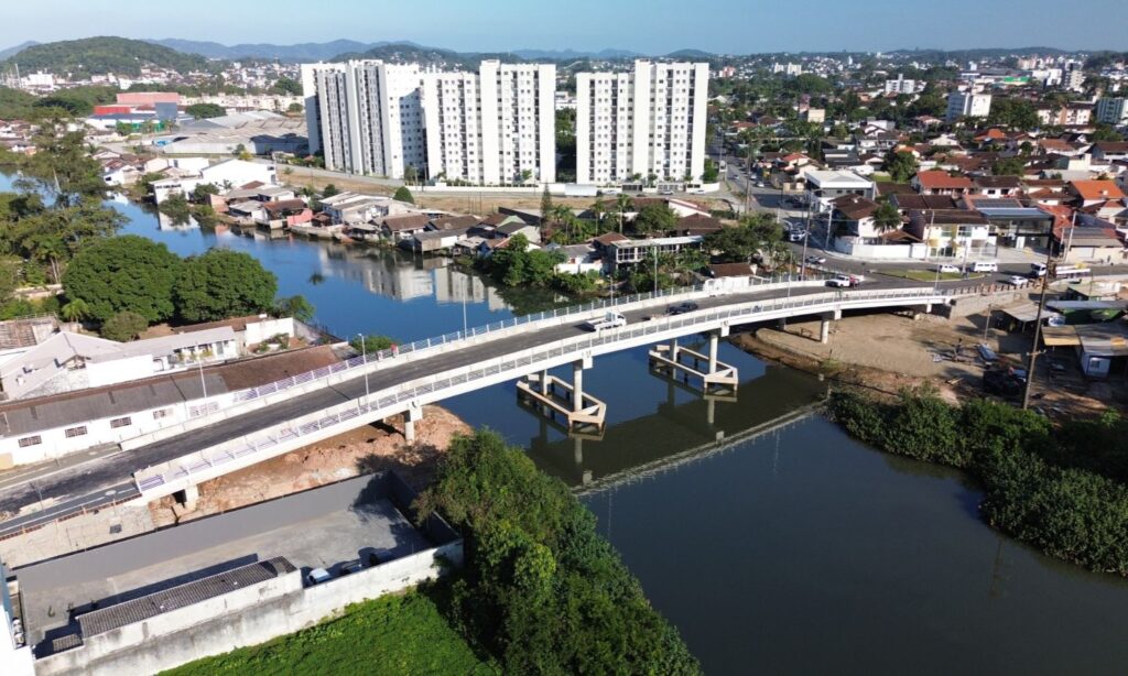 Com a inauguração da Ponte Albertinho Bornschein, trânsito passará por ajustes