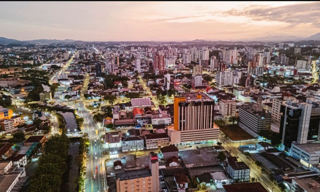 Prefeitura de Joinville lança edição de 2024 do Joinville Cidade em Dados