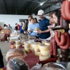 Produtos coloniais comercializados em feira